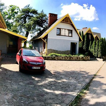 Hotel Tri Dorogi Lvov Exteriér fotografie