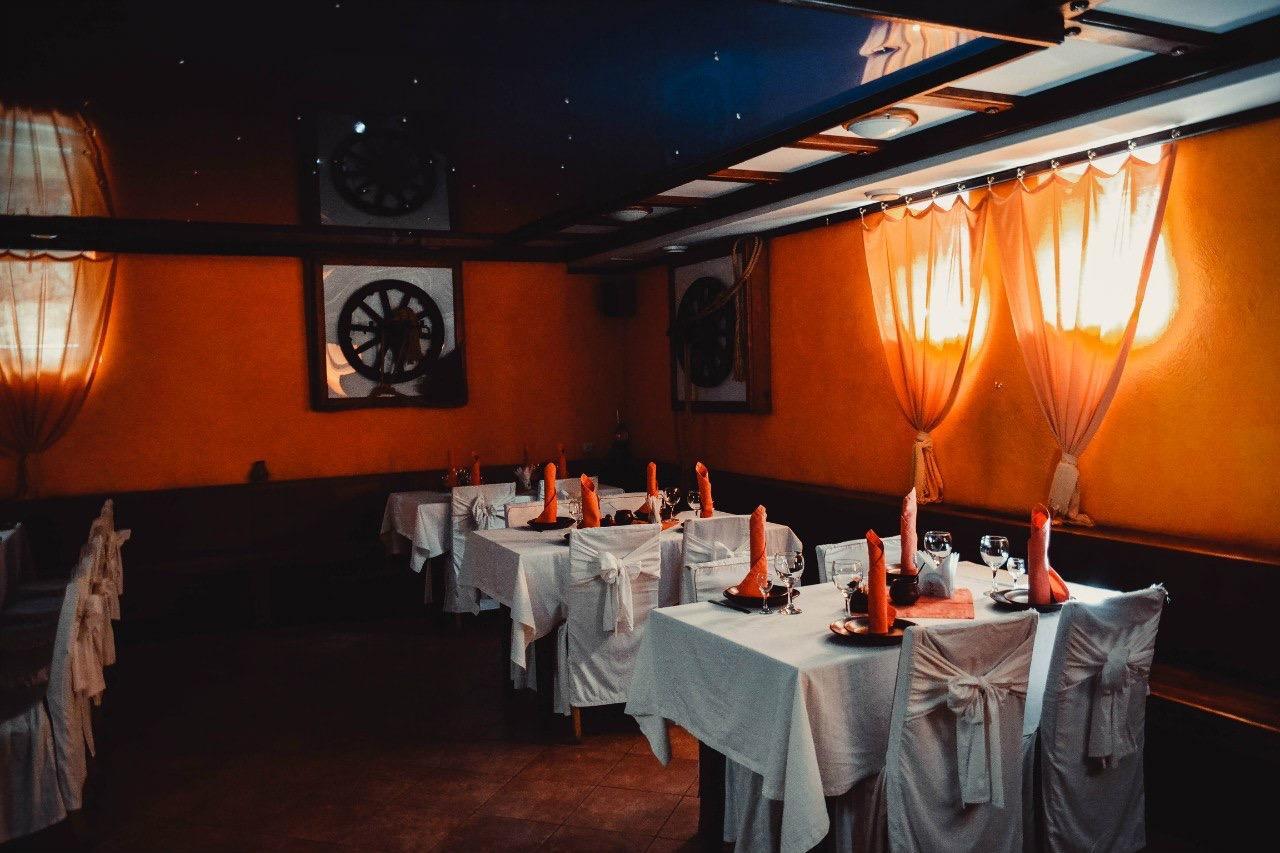 Hotel Tri Dorogi Lvov Exteriér fotografie